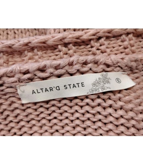 Altar'd State Womens Cardigan Sweater Sz S Mauve 3D Floral Appliqués Chunky Knit - Picture 4 of 6